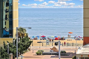 There's nothing like an ocean breeze.