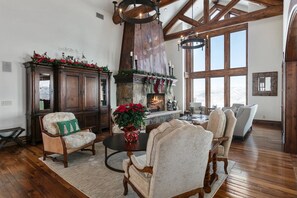 Home Decor, Living Room, Furniture, Indoors, Hardwood