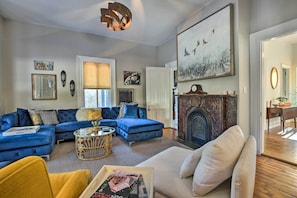 Sitting Room | Free WiFi | Heated Floors | Central A/C