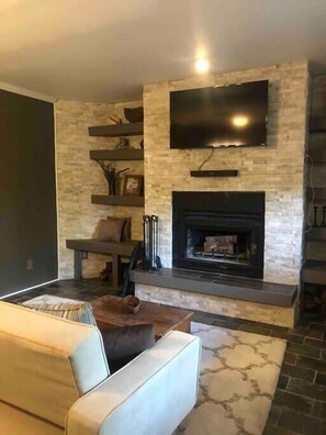 Living room (1)