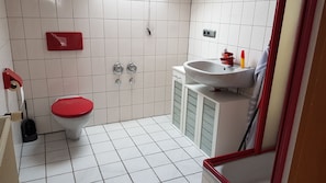 FeWo Hessen EiGudeWie (75qm) mit kostenfreiesm WLAN