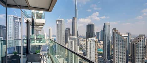 Balcony w/ Burj Khalifa Views