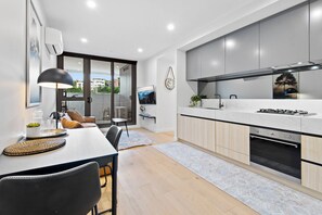 Kitchen - Dining area