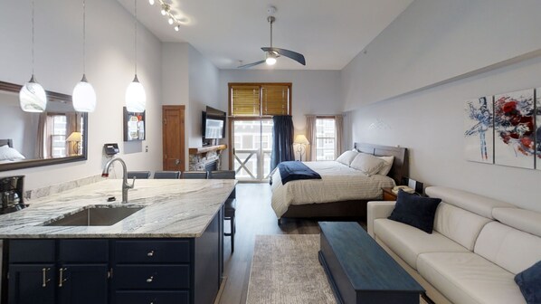 Home Decor, Indoors, Sink, Ceiling Fan, Bed