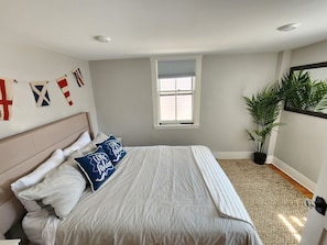 Bedroom with airconditioner