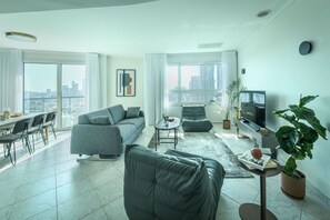 Sitting Area, Living Room, Dining Area, TV