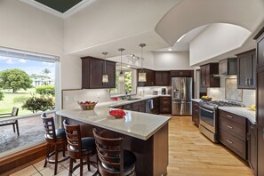 Updated Kitchen with all of the cooking items you need