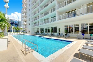 Large outdoor swimming pool