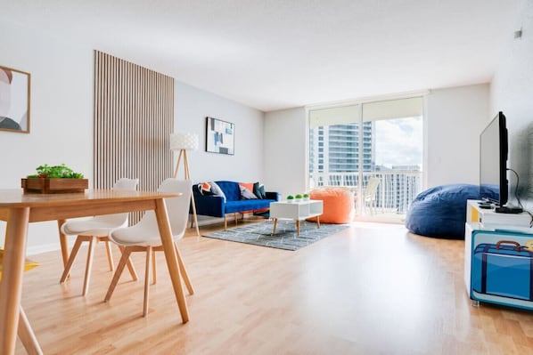 Lovely and spacious living room with private balcony!