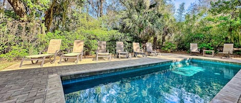 FREE Heated Pool with Lounge Chairs