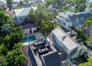Allamanda, a newly remodeled 6-bedroom, 6-bath estate surrounded by beautiful historical homes in the heart of Harbour island.
