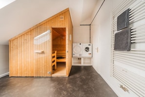 Lovely Sauna with request use