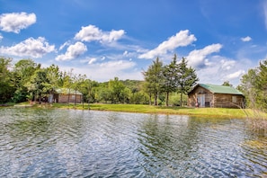Limestone Lake Cabin