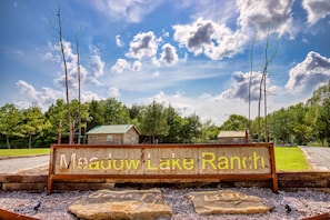 Welcome to Meadow Lake Ranch