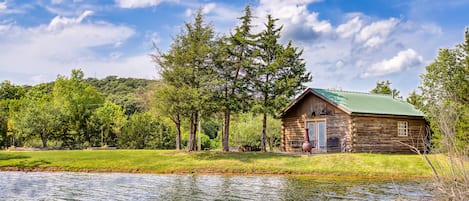 Limestone Lake Cabin