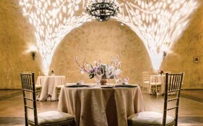 Banquet hall