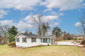 Home Exterior | Free WiFi | Central Heating & A/C | 2 Mi from Airport