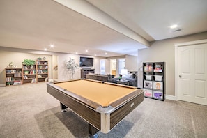 Basement | Pool Table | Free WiFi | Central Heating & A/C | Children's Toys