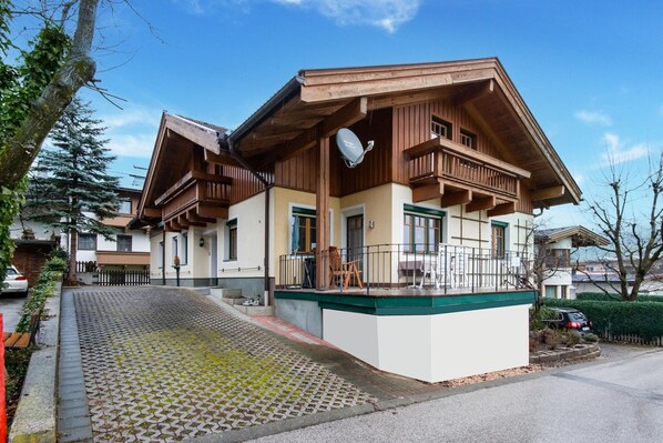 Holiday Home Exterior [summer]
