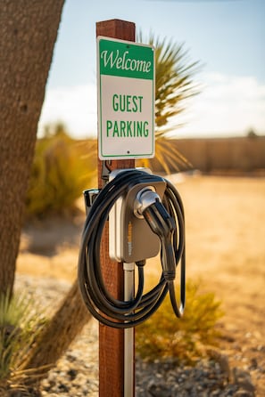 L2 EV Car Charger - Compatible with All EV Models. Plus Tesla Adapter