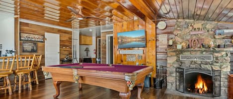 Pool table available for entertainment nights