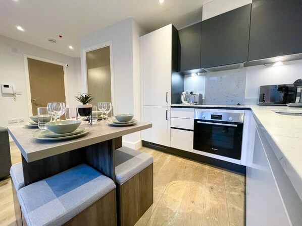 Fully Equipped Kitchen & Dining