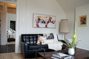 Finishes by interior designer