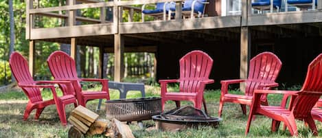 Fire pit with ample seating