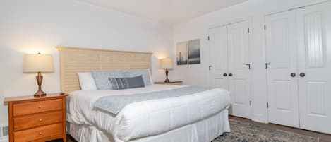Primary bed has well-rated king mattress, double closets, and smart tv opp. wall