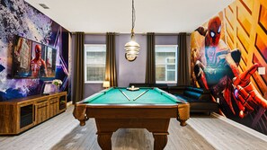 Spielezimmer