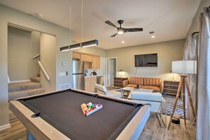 Game Room | Lower Level | Smart TV | Kitchenette