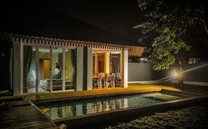 Private pool
