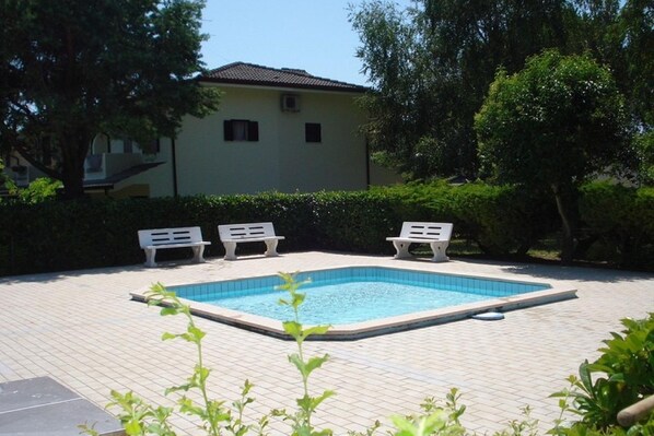 Holiday Home Swimming Pool