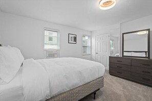 Queen size bed
