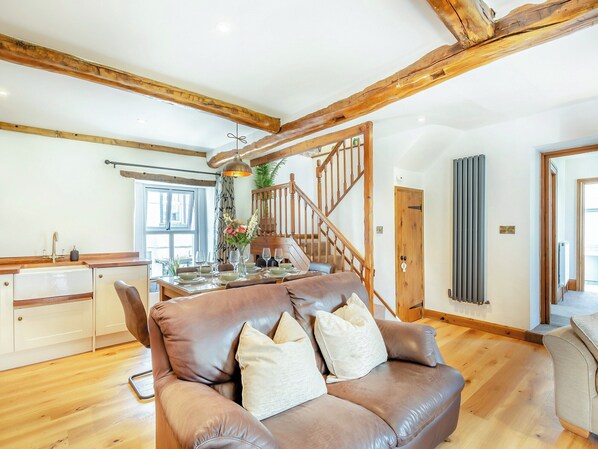 Open plan living space | Inglenook Cottage, Ingleton