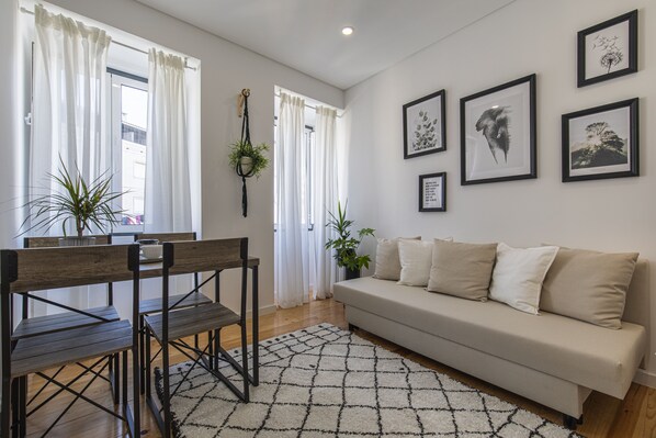 Luminous living room 