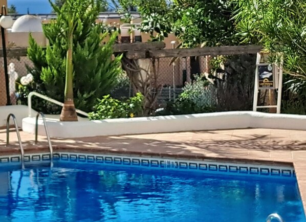 large acclimatized pool direct acceso from your terrace