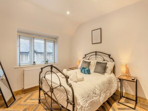 Double bedroom | Kings Retreat, Oakham