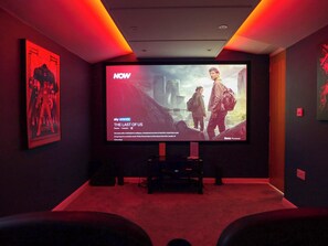 Cinema room | Hogbert’s Hideaway, Carlton Colville, near Lowestoft