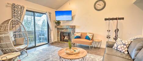 Park City Vacation Rental | 2BR | 2BA | 854 Sq Ft | Stairs Required