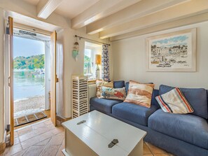 Living room | Quay Cottage, Dittisham