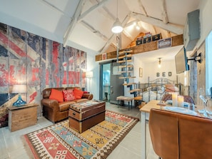 Open plan living space | Tegfan, Ffos-y-ffin, near Aberaeron