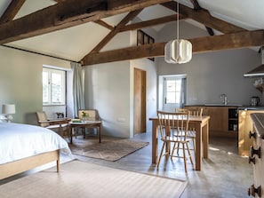 Studio | Blackrock Barn, Hay-on-Wye