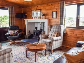 Living area | Catkin Lodge - Lunga Estate Lodges, Craobh Haven