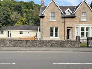 Exterior | Aberfoyle Apartment 2 - Birch - Loch Apartments, Aberfoyle