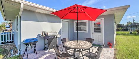 Cape Coral Vacation Rental | 2BR | 2BA | 1,400 Sq Ft | 1 Step Required to Access