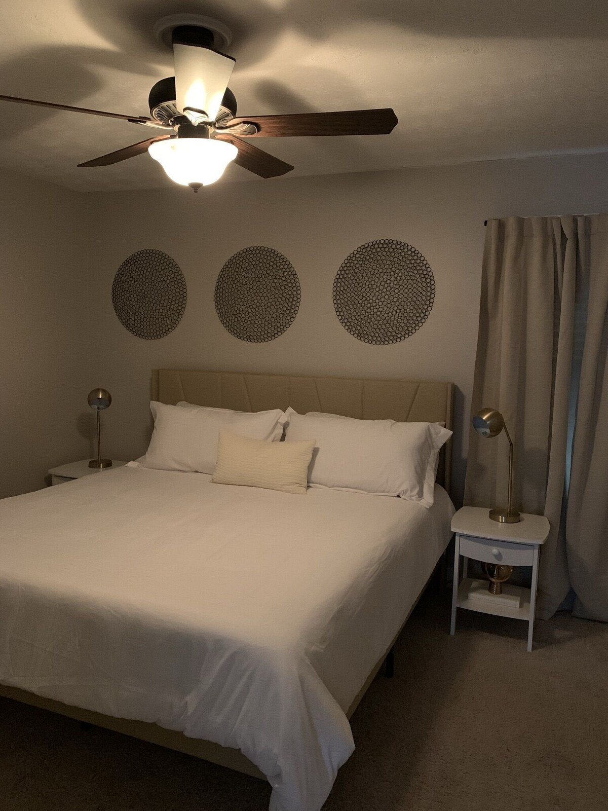 Family Friendly – close to Sugar Hill shopping, restaurants