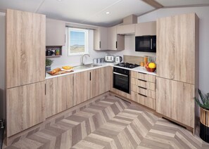 Honeysuckle Prestige - Golden Anchor Caravan Park, Chapel St Leonards, Skegness