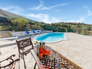 Holiday Home Swimming Pool