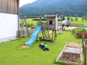 Garden [summer]